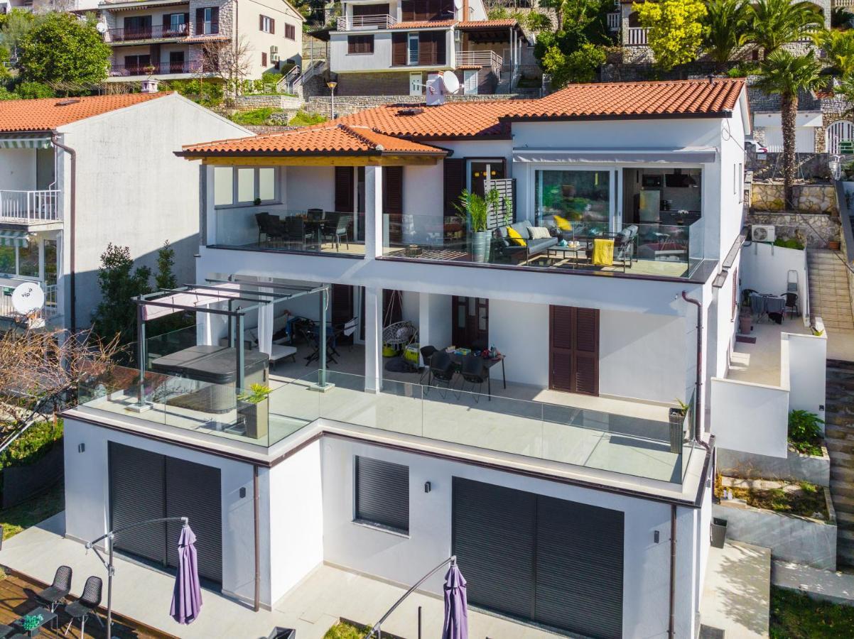 D&A Superior Apartman Rabac Ngoại thất bức ảnh